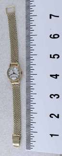 Nice Solid 14K Yellow Gold Gotham 17 Jewel Wristwatch  