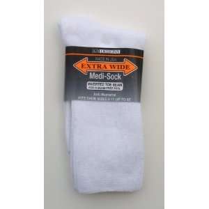  Extra Wide Sock Company #5850 White Extra Wide Medi Sock 