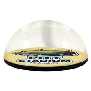   Pittsburgh Panthers Pitt Stadium Round Crystal Magnetized Paperweight