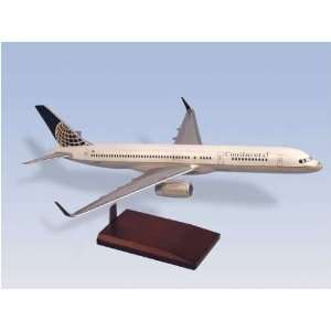 Continental B757 200 W/WINGLETS 1/100 Pacific Modelworks 
