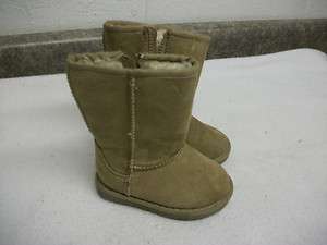 Girls Toddler Snow Winter Boots Size 5 SONOMA Warm Nice  