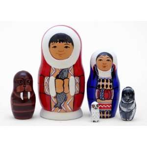  Eskimo Nesting Doll 5pc./5 Toys & Games