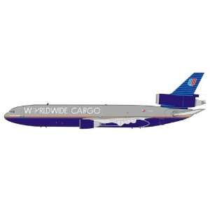  InFlight 200 United Airlines Cargo DC 10 Model Airplane 