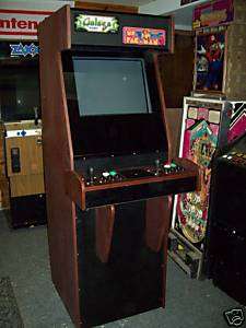 Super Stand Up Arcade Game Cabinet   MAME PC ready  