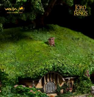 The Lord of the Rings Bag End Open Edition Weta Statue Diorama  