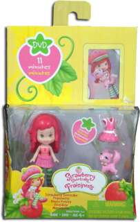 cute strawberry scented strawberry shortcake mini doll with her pink 