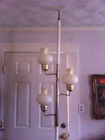 Vintage Retro Modern Mid Century Eames Era Pole Extension Floor Lamp 