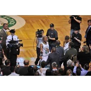  Lakers v Boston Celtics, Boston, MA   February 10 Reggie Miller 