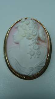 ANTIQUE LARGE 14 K. YELLOW GOLD & CAMEO BROOCH  PENDENT  