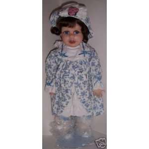  Leslie Doll by Vickie Walker   Hamilton Collection, NIB 