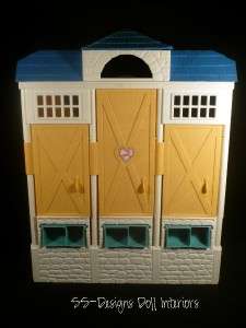 Barbie Riding Stable Fence Barn Gate Corral Horse Stall Dollhouse 