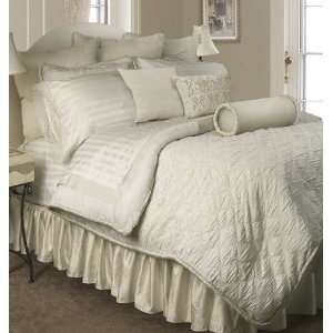  Lawrence Home Fashions 20252 Comforter Set   Queen 