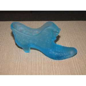 Fenton Glass Shoe   Light Blue, Starburst Pattern