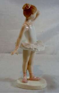 Royal Doulton Figurine HN3395 Little Ballerina  