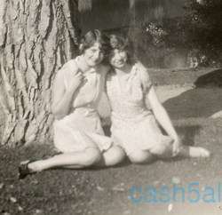 Vintage early snapshot,cute teens hug in the park BL 74  