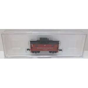  Bowser 37102 N Scale Pennsylvania Caboose Toys & Games