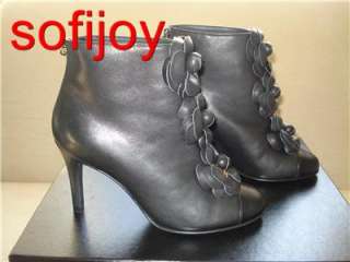   size 5 35 black leather short boots/booties $1595 noir bottines  