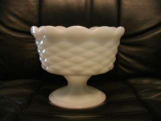 White Milk Glass Candy Fruit Cup Bowl Compote Dish Pedastool Footed 
