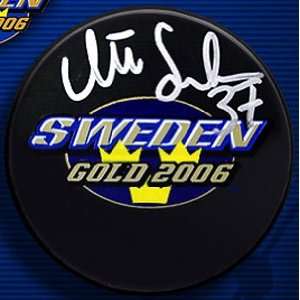  Mikael Samuelsson Memorabilia Signed Hockey Puck Sports 