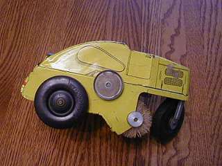 ELGIN STREET SWEEPER VINTAGE TIN WIND UP WORKING NYLINT TOY  