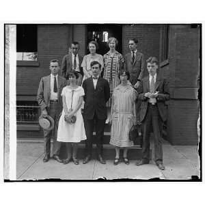  Photo Students of Geo. Wash. Uni. in brain test, 8/17/25 