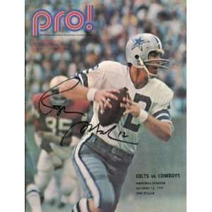  Roger Staubach Autographed / Signed Pro Magazine October 