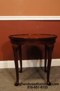 HEKMAN Mahogany 26 Round Queen Anne Lamp / Side Table  