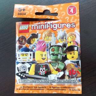 8804 Lego Minifigures Series 4 City Figures Musketeer  