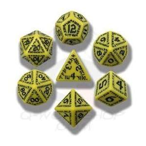  Runic Yellow/Black 7 piece Dice Set Toys & Games