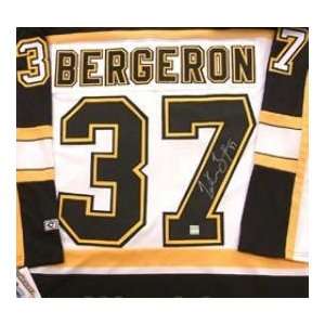  Patrice Bergeron Autographed Hockey Jersey (Boston Bruins 