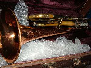 DIRECTOR CONN TRUMPET ORIGINAL PLAYS W/CASE C MY STORE FOR HOLIDAY 