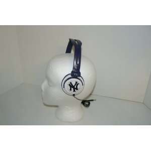 MLB New York Yankees iHip Extra Point Over The Ear DJ Style Headphones 