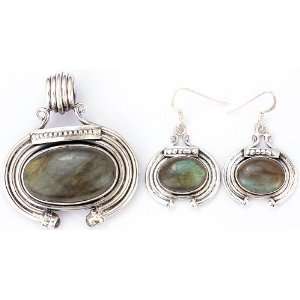 Labradorite Pendant with Earrings Set   Sterling Silver