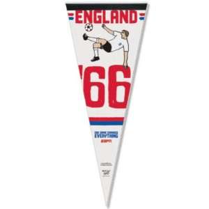  ENGLAND SOCCER WORLD CUP 2010 PREMIUM PENNANT Sports 
