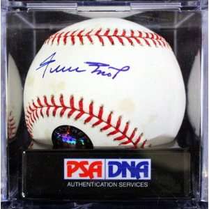  Willie Mays Signed Baseball Graded Psa/dna 9.5 Mint+ 