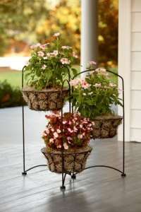 Garden Oasis 3 Tier Wire Basket Plant Stand ***
