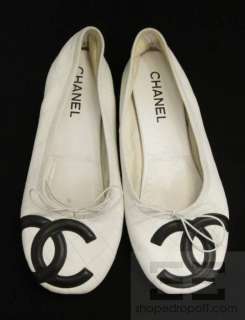 Chanel White Leather Black Logo Quilted Ballet Flats Size 38  