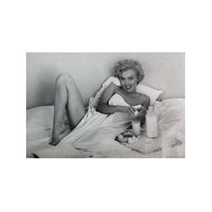  Marilyn Monroe Breakfast In Bed