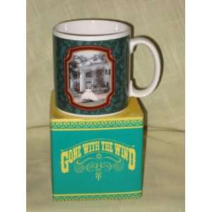 1989 The Heirloon Tradition  GONE WITH THE WIND  Porcelain Mug
