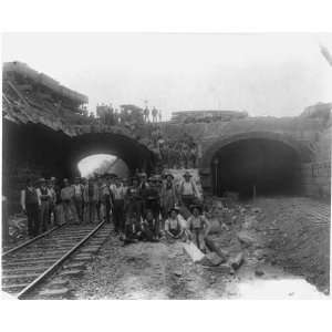 Railway Tunnel Construction,Washington,DC,Contractors crew,new tunnel 