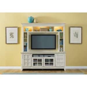  Liberty Furniture Entertainment TV Stand (840   TV00 