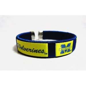  Michigan Wolverines Team Logo Cuff Spirit Bracelet Sports 