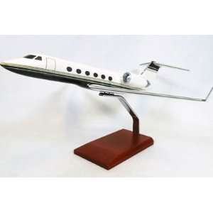  Gulfstream IV Model Airplane Toys & Games