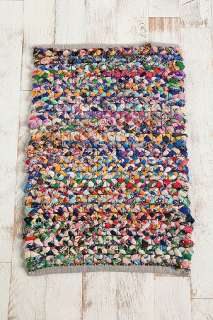 UrbanOutfitters  2x3 Chunky Braided Rag Rug