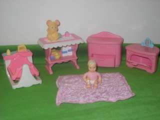 Fisher Price Loving Family Baby Girl Nursery Musical Cradle Blanket 