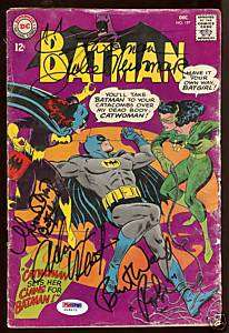 COMIC BOOK #197 DEC 1967 BATMAN TV CAST SIGNED ADAM WEST BURT WARD PSA 