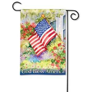  New Magnet Works Ltd. God Bless America Garden Flag Fade 