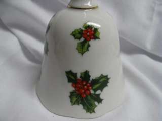 Vintage Lefton Christmas Holly Berry Bell JAPAN  