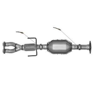  Benchmark BEN3221 Direct Fit Catalytic Converter (Non CARB 