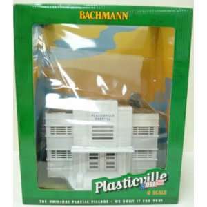  45312 Plasticville Built Up Hospital w/Furniture Toys & Games